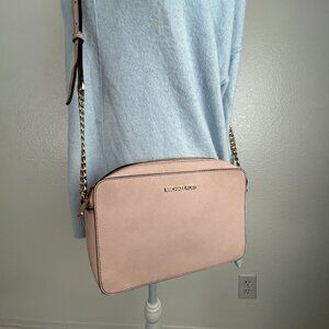 Michael Kors Jet Set Collection Large East West Ballet Pink Crossbody Bag